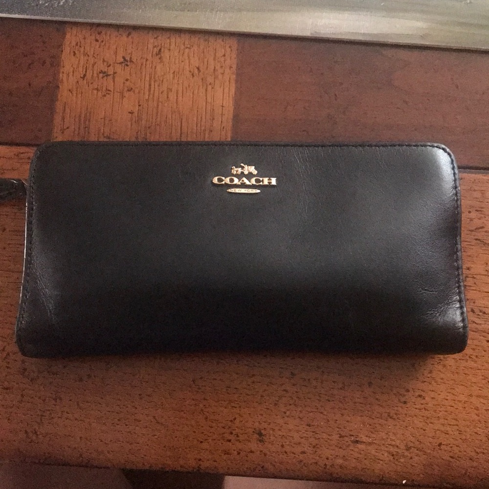 Coach wallet